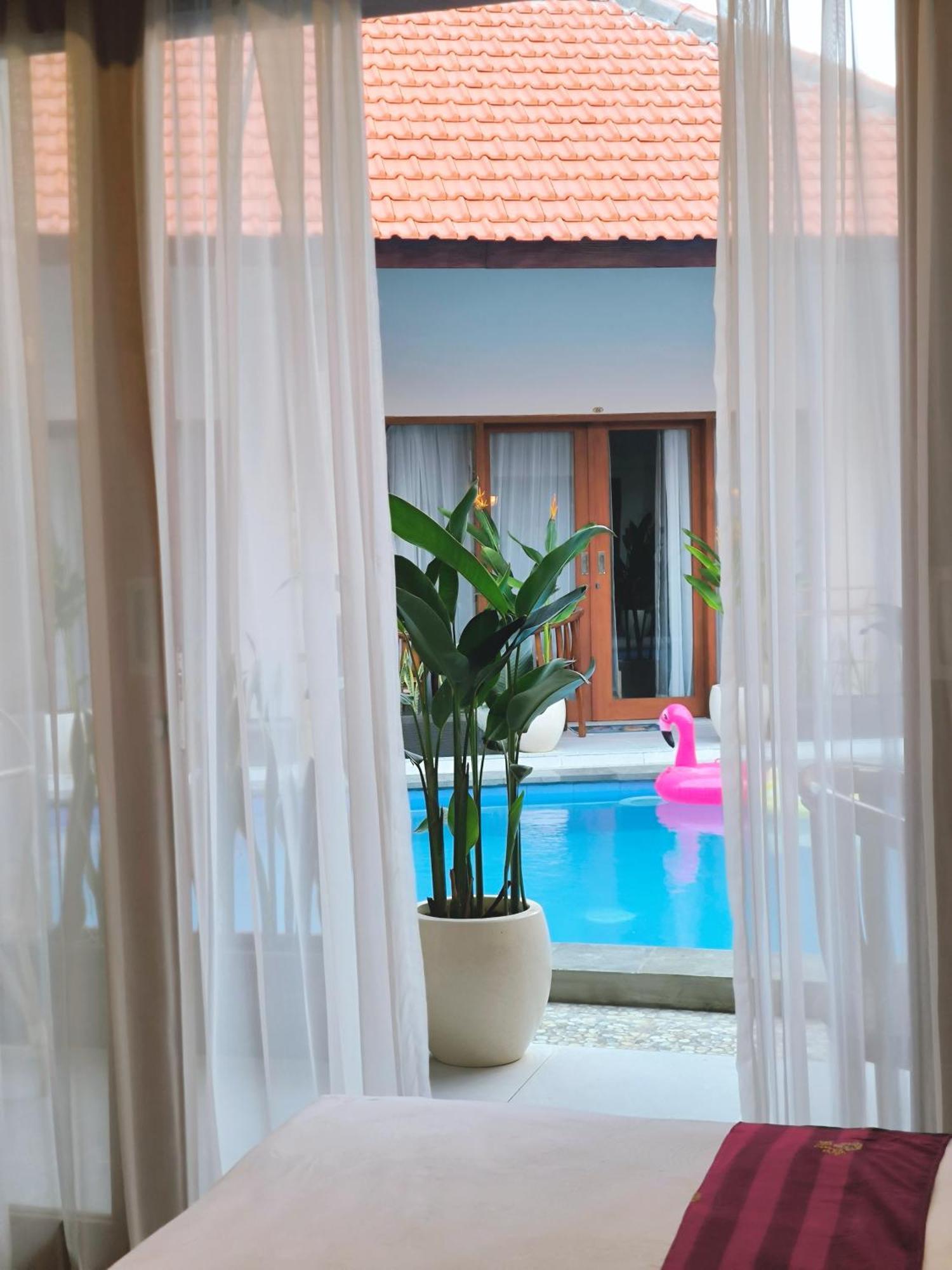 Surya Pandawa Homestay Ungasan Extérieur photo