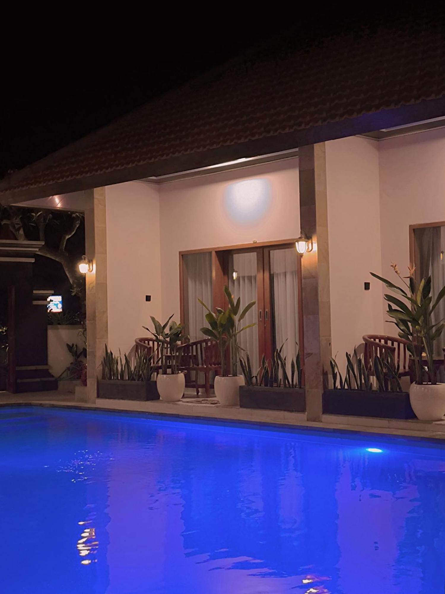 Surya Pandawa Homestay Ungasan Extérieur photo